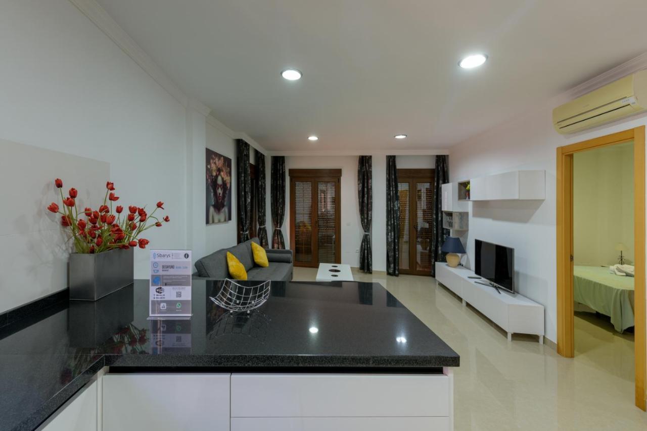 Apartamento Centrico Sibarys - 2 Dormitorios- Calle Pintada Nerja Buitenkant foto